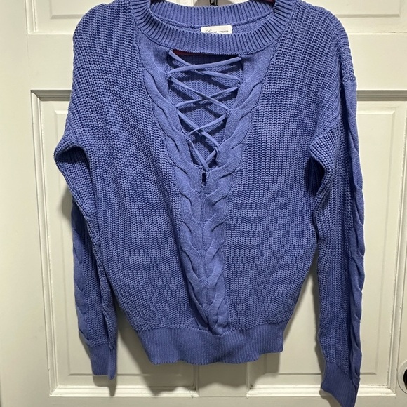 Revolve Monica Sweater in Periwinkle LOVERS AND FRIENDS size Small EUC - Picture 2 of 3